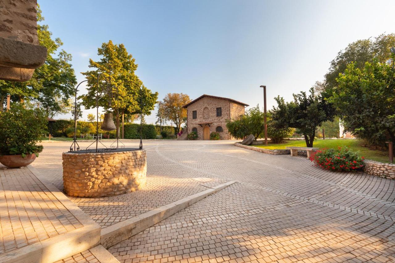 Antico Borgo Molino 7Cento Vicino Ai Giardini Di Ninfa Hotel Cori Ngoại thất bức ảnh